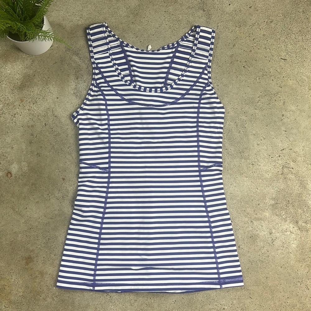 Lululemon stripped Tank Blue White - Picture 3 of 7